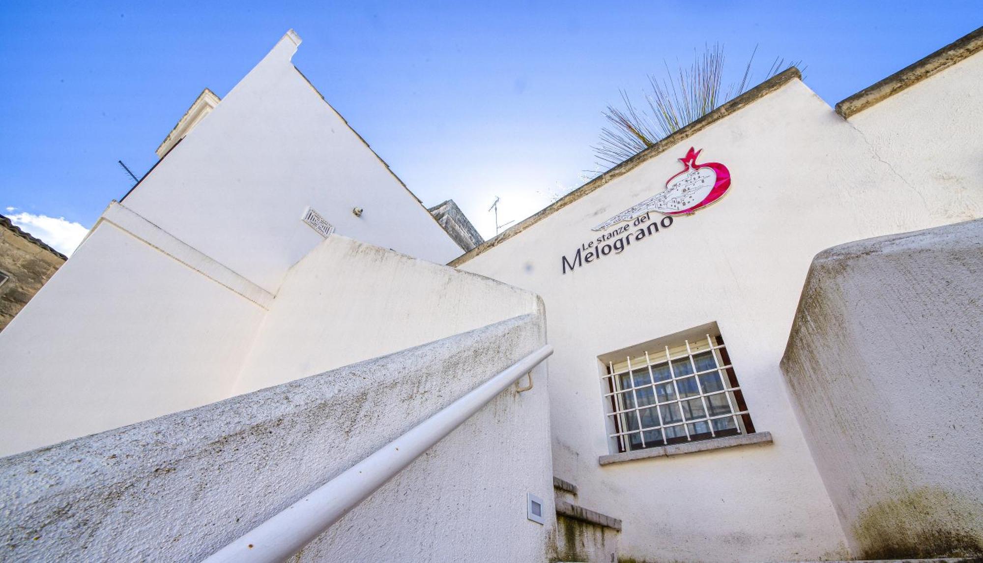 Hotel Le Stanze Del Melograno Gravina in Puglia Exterior foto